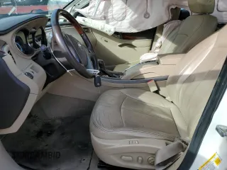 2013 Buick LaCrosse Premium 1 z VIN 1G4GG5E3XDF243369, wystawiony jako Copart lot #42782595 z przebiegiem 222 063 mil mil oraz Czysty tytuł • Clean title. Historia ofert i sprzedaży dostępna na DreamBid. Obrazek 7.