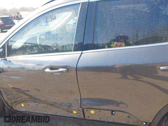 2020 Ford Escape Titanium Hybrid z VIN 1FMCU0DZ7LUB57978, wystawiony jako IAAI lot #41570242 z przebiegiem 32 819 mil mil oraz . Historia ofert i sprzedaży dostępna na DreamBid. Obrazek 15.