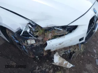 2023 BMW i4 eDrive40 z VIN WBY73AW07PFP43618, wystawiony jako IAAI lot #41366523 z przebiegiem Nie podano mil oraz . Historia ofert i sprzedaży dostępna na DreamBid. Obrazek 6.