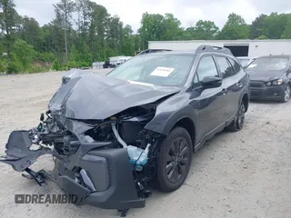 2025 Subaru Outback Onyx z VIN 4S4BTALC2S3182941, wystawiony jako IAAI lot #42150584 z przebiegiem Nie podano mil oraz . Historia ofert i sprzedaży dostępna na DreamBid. Obrazek 17.