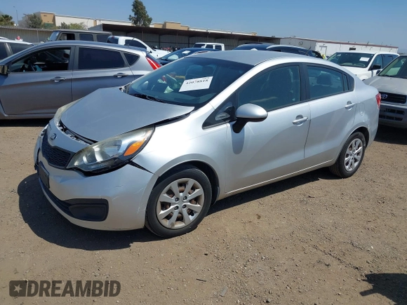 2013 Kia Rio LX with VIN KNADM4A32D6138970, listed as a IAAI auction lot 42078818 with 139,155 mi miles. Bid and sale history available at carsss.com. Image 2.