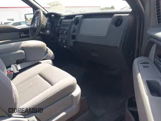 2013 Ford F-150 XL z VIN 1FTMF1EM4DFB49404, wystawiony jako IAAI lot #42640831 z przebiegiem 132 813 mil mil oraz . Historia ofert i sprzedaży dostępna na DreamBid. Obrazek 5.