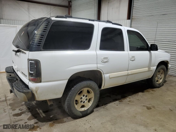 2005 Chevrolet Tahoe Z71 with VIN 1GNEC13T35R215147, listed as a Copart auction lot 84743034 with 152,637 mi miles and Clean Title. Bid and sale history available at carsss.com. Image 3.