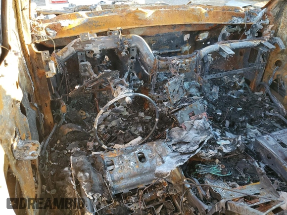 2014 GMC Sierra 1500 SLT z VIN 3GTU2VEJ1EG278774, wystawiony jako Copart lot #46927255 z przebiegiem Nie podano mil oraz Szkoda całkowita • Salvage title. Historia ofert i sprzedaży dostępna na DreamBid. Obrazek 8.