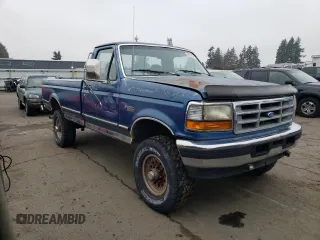 1994 Ford F-250 with VIN 2FTHF26G1RCA35041, listed as a Copart auction lot 88200075 with 107,025 mi miles and Clean Title. Bid and sale history available at carsss.com. Image 4.