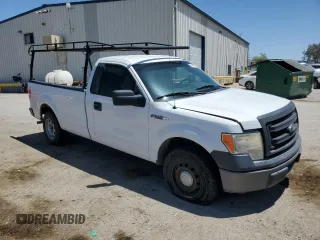 2014 Ford F-150 XL with VIN 1FTMF1CM0EKF61685, listed as a Copart auction lot 54798055 with 210,709 mi miles and Clean Title. Bid and sale history available at carsss.com. Image 4.