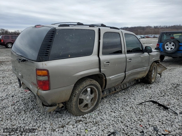 2002 GMC Yukon SLT with VIN 1GKEK13V62J289819, listed as a Copart auction lot 44307705 with 0 mi miles and Salvage Title. Bid and sale history available at carsss.com. Image 3.
