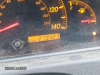 2005 Toyota Camry STD z VIN 4T1BE32K75U057530, wystawiony jako IAAI lot #42235688 z przebiegiem 279 427 mil mil oraz . Historia ofert i sprzedaży dostępna na DreamBid. Obrazek 7.