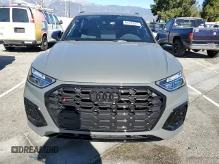 2025 Audi SQ5 Premium Plus with VIN WA1B4AFY6S2036938, listed as a Copart auction lot 88290625 with 449 mi miles and Salvage Title. Bid and sale history available at DreamBid. Image 5.