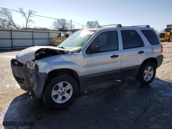 2005 Ford Escape XLT with VIN 1FMYU03155DA05427, listed as a Copart auction lot 50506675 with 142,130 mi miles and Salvage Title. Bid and sale history available at carsss.com. Image 1.