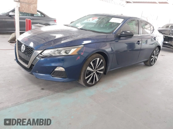2019 Nissan Altima SR with VIN 1N4BL4CV1KC219071, listed as a IAAI auction lot 42115002 with 98,088 mi miles and . Bid and sale history available at carsss.com. Image 2.