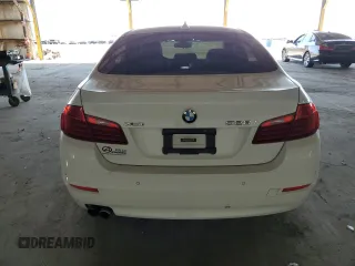 2015 BMW 5 Series 528i xDrive with VIN WBA5A7C55FD621638, listed as a Copart auction lot 54967385 with 122,391 mi miles and Clean Title. Bid and sale history available at carsss.com. Image 6.