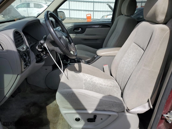 2005 GMC Envoy SLE with VIN 1GKDT13S852352867, listed as a Copart auction lot 49442655 with 220,653 mi miles and Non Repairable. Bid and sale history available at carsss.com. Image 7.