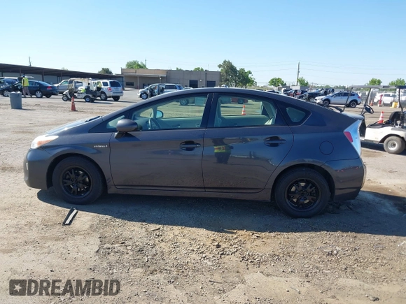 2013 Toyota Prius One with VIN JTDKN3DU8D1700518, listed as a IAAI auction lot 42164966 with 337,652 mi miles and . Bid and sale history available at DreamBid. Image 14.