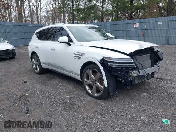2023 Genesis GV80 z VIN KMUHBDSB8PU140123, wystawiony jako IAAI lot #41692036 z przebiegiem 37 021 mil mil oraz . Historia ofert i sprzedaży dostępna na DreamBid. Obrazek 1.