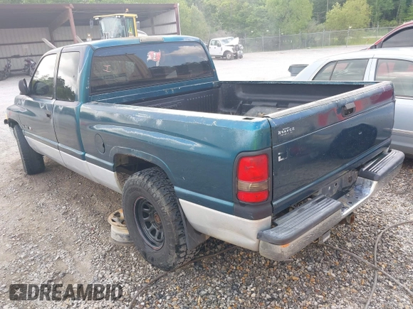 1999 Dodge 1500 with VIN 3B7HC12Y6XG101181, listed as a IAAI auction lot 42101698 with 175,669 mi miles and . Bid and sale history available at DreamBid. Image 3.