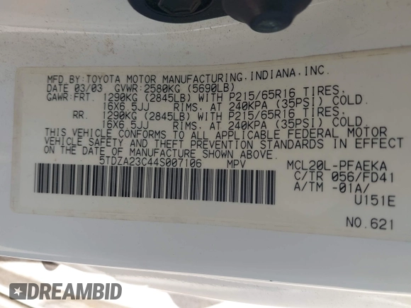 2004 Toyota Sienna CE with VIN 5TDZA23C44S007106, listed as a IAAI auction lot 42077667 with 201,895 mi miles. Bid and sale history available at carsss.com. Image 9.