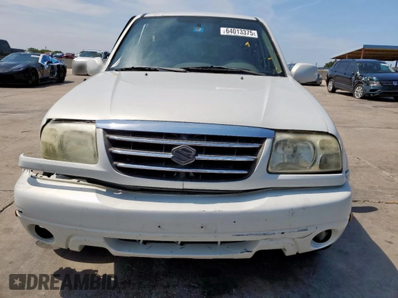2003 Suzuki XL7 Touring with VIN JS3TY92V334105374, listed as a Copart auction lot 64013375 with 177,939 mi miles and Salvage title. Bid and sale history available at DreamBid. Image 5.