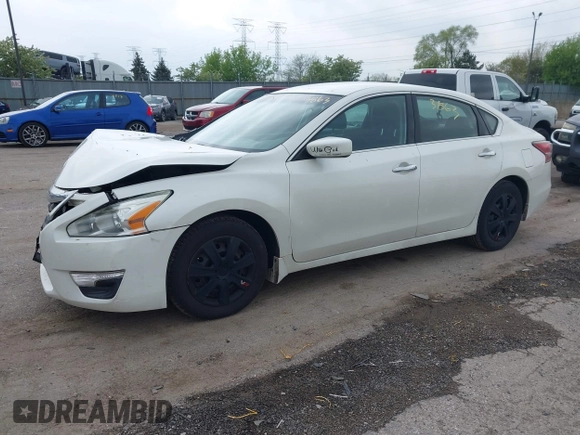 2015 Nissan Altima 2.5 S with VIN 1N4AL3AP1FC427662, listed as a IAAI auction lot 42183863 with 106,147 mi miles. Bid and sale history available at carsss.com. Image 2.