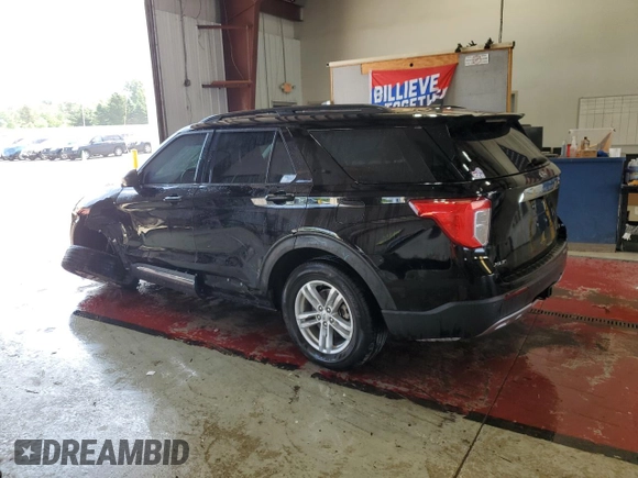 2022 Ford Explorer XLT z VIN 1FMSK8DH7NGA82787, wystawiony jako Copart lot #61729545 z przebiegiem 18 252 mil mil oraz Szkoda całkowita • Salvage title. Historia ofert i sprzedaży dostępna na DreamBid. Obrazek 2.