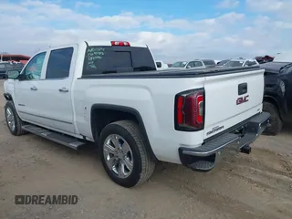 2017 GMC Sierra 1500 SLT z VIN 3GTU2NEC7HG450490, wystawiony jako IAAI lot #41400241 z przebiegiem 89 336 mil mil oraz . Historia ofert i sprzedaży dostępna na DreamBid. Obrazek 3.