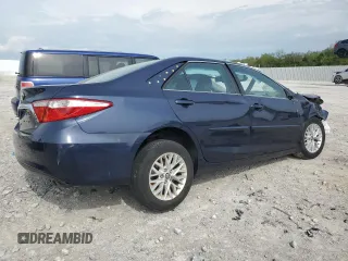 2017 Toyota Camry XLE with VIN 4T1BF1FK6HU653065, listed as a Copart auction lot 45352215 with Not Provided miles and Salvage Title. Bid and sale history available at carsss.com. Image 3.
