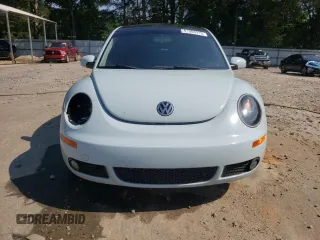 2010 Volkswagen Beetle with VIN 3VWRG3AG0AM027565, listed as a Copart auction lot 61908315 with 74,858 mi miles and Salvage title. Bid and sale history available at DreamBid. Image 5.