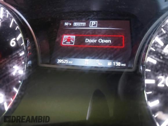 2020 Nissan Pathfinder Platinum with VIN 5N1DR2DM6LC575993, listed as a IAAI auction lot 41418213 with 39,525 mi miles. Bid and sale history available at carsss.com. Image 7.