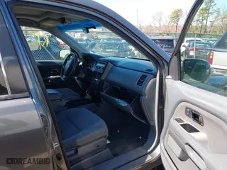 2008 Honda Pilot SE with VIN 5FNYF18328B017935, listed as a IAAI auction lot 41862087 with 999,999 mi miles. Bid and sale history available at carsss.com. Image 5.
