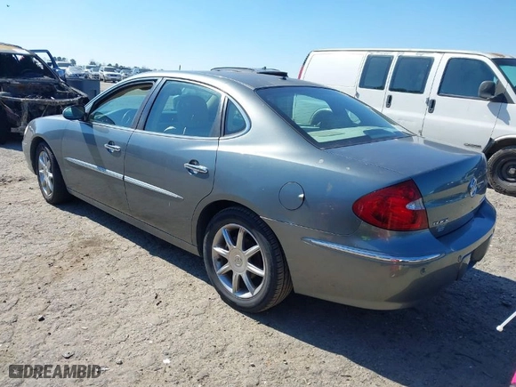 2005 Buick LaCrosse CXS with VIN 2G4WE567351228966, listed as a IAAI auction lot 41705103 with 221,226 mi miles. Bid and sale history available at carsss.com. Image 3.