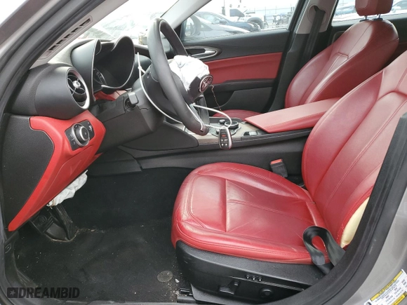 2017 Alfa Romeo Giulia Ti with VIN ZARFAECN5H7544840, listed as a Copart auction lot 43660255 with 0 mi miles and Salvage Title. Bid and sale history available at carsss.com. Image 7.