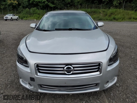 2013 Nissan Maxima SV z VIN 1N4AA5AP1DC831933, wystawiony jako Copart lot #65474915 z przebiegiem 132 518 mil mil oraz Czysty tytuł • Clean title. Historia ofert i sprzedaży dostępna na DreamBid. Obrazek 5.