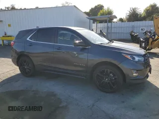 2021 Chevrolet Equinox LT z VIN 3GNAXKEV6ML360681, wystawiony jako Copart lot #56194385 z przebiegiem 63 042 mil mil oraz Szkoda całkowita • Salvage title. Historia ofert i sprzedaży dostępna na DreamBid. Obrazek 4.