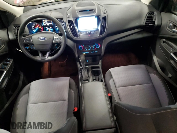 2018 Ford Escape SE z VIN 1FMCU9GD6JUB41465, wystawiony jako Copart lot #51332725 z przebiegiem 170 510 mil mil oraz Czysty tytuł • Clean title. Historia ofert i sprzedaży dostępna na DreamBid. Obrazek 8.