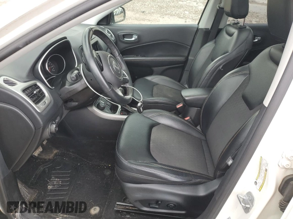 2017 Jeep Compass Latitude с VIN 3C4NJDBB3HT667670, выставлен на аукционе Copart как лот 59701245 с пробегом 118 331 миль миль и Списание • Salvage title. История ставок и продаж доступна на DreamBid. Изображение 7.