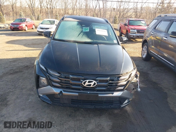 2025 Hyundai Tucson SEL with VIN 3KMJBCDE3SE003844, listed as a IAAI auction lot 41644926 with 4,984 mi miles. Bid and sale history available at carsss.com. Image 12.