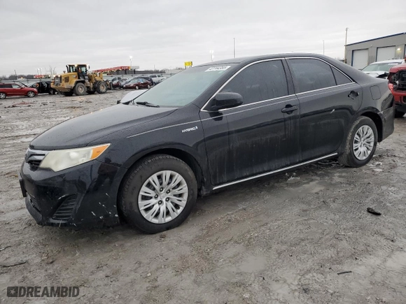 2013 Toyota Camry Hybrid LE with VIN 4T1BD1FK5DU073242, listed as a Copart auction lot 42744355 with 134,793 mi miles and Salvage Title. Bid and sale history available at carsss.com. Image 1.
