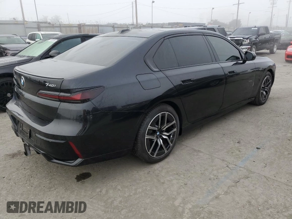 2024 BMW 7 Series 740i с VIN WBA23EH03RCP67352, выставлен на аукционе Copart как лот 78083904 с пробегом 2 871 миль миль и Чистый • Clean title. История ставок и продаж доступна на DreamBid. Изображение 3.