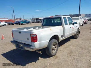 2004 Ford Ranger XL with VIN 1FTYR14U04PA70719, listed as a IAAI auction lot 41802006 with 203,803 mi miles. Bid and sale history available at carsss.com. Image 4.