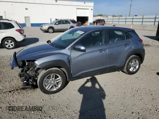 2021 Hyundai Kona SE z VIN KM8K1CAA9MU704738, wystawiony jako Copart lot #52804605 z przebiegiem 69 525 mil mil oraz Szkoda całkowita • Salvage title. Historia ofert i sprzedaży dostępna na DreamBid. Obrazek 1.