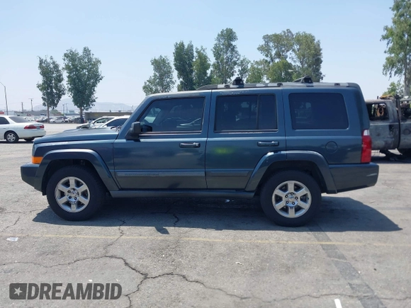 2007 Jeep Commander Sport with VIN 1J8HH48KX7C548033, listed as a IAAI auction lot 42555217 with 213,236 mi miles and . Bid and sale history available at DreamBid. Image 14.