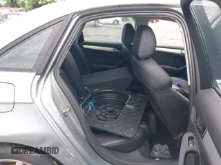2010 Audi A4 Premium Plus с VIN WAUFFAFL6AN057496, выставлен на аукционе IAAI как лот 42389674 с пробегом 128 991 миль миль и . История ставок и продаж доступна на DreamBid. Изображение 8.
