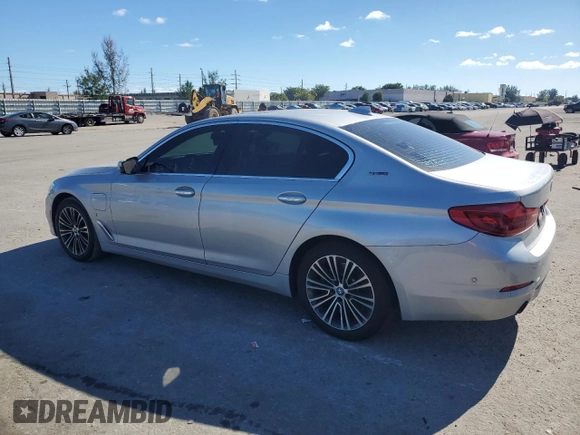 2018 BMW 5 Series 530e with VIN WBAJA9C52JG623073, listed as a Copart auction lot 82718984 with 79,543 mi miles and Clean title. Bid and sale history available at DreamBid. Image 2.