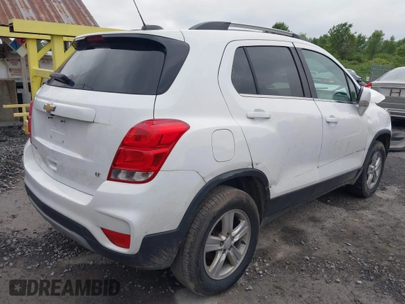 2020 Chevrolet Trax LT with VIN 3GNCJPSB1LL262562, listed as a IAAI auction lot 42547699 with 115,158 mi miles and . Bid and sale history available at DreamBid. Image 4.