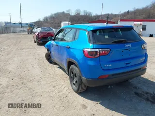 2020 Jeep Compass Sport with VIN 3C4NJDAB0LT142611, listed as a IAAI auction lot 41769615 with 93,753 mi miles. Bid and sale history available at carsss.com. Image 3.