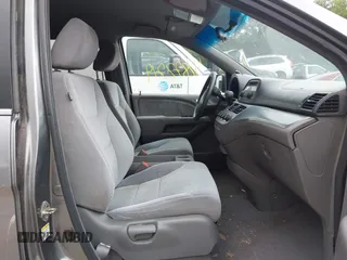 2009 Honda Odyssey LX with VIN 5FNRL38269B043326, listed as a IAAI auction lot 42872714 with 235,087 mi miles and . Bid and sale history available at DreamBid. Image 5.