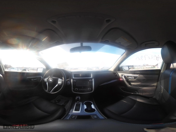 2018 Nissan Altima 2.5 SL with VIN 1N4AL3AP9JC299809, listed as a IAAI auction lot 41363780 with 33,507 mi miles. Bid and sale history available at carsss.com. Image 18.