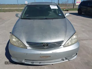 2005 Toyota Camry LE with VIN JTDBF32KX50162491, listed as a IAAI auction lot 41828892 with 98,541 mi miles and . Bid and sale history available at DreamBid. Image 6.