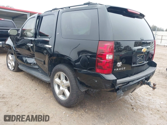 2014 Chevrolet Tahoe LT z VIN 1GNSCBE04ER143872, wystawiony jako IAAI lot #41377204 z przebiegiem 119 533 mil mil oraz . Historia ofert i sprzedaży dostępna na DreamBid. Obrazek 3.