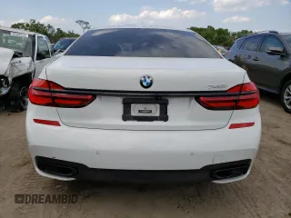 2019 BMW 7 Series 740i with VIN WBA7E2C57KB217178, listed as a Copart auction lot 44289243 with 0 mi miles. Bid and sale history available at carsss.com. Image 6.